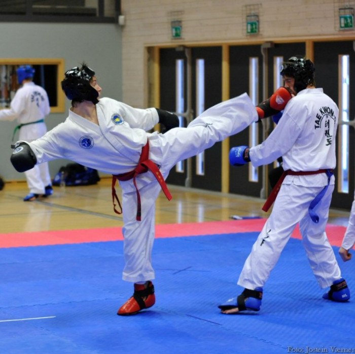 Sparring